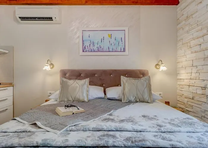 Diva 2,stylish Old Town Near Апартаменты Сплит